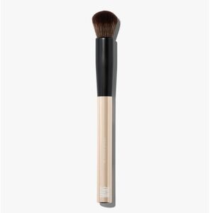 Make Beauty Blender Brush